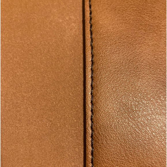 Aldo faux leather/ suede bag with bonus small purse - Picture 6 of 7